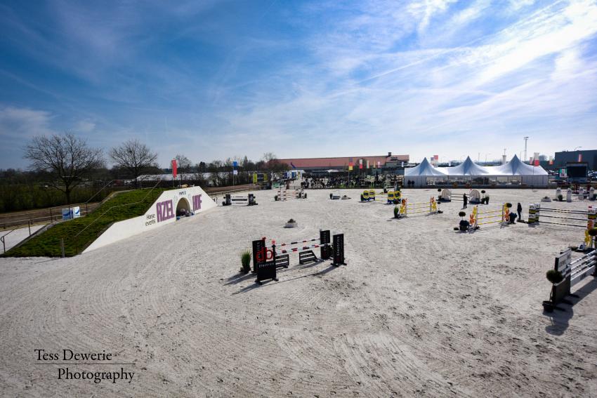 AZELHOF SPRINGTOUR 2017 by Tess Dewerie