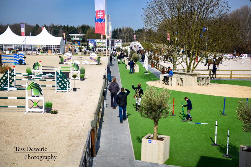 AZELHOF SPRINGTOUR 2017 by Tess Dewerie