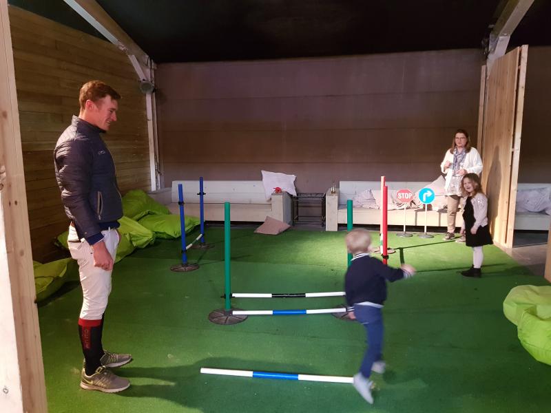 CSI2* YH LIER INDOOR