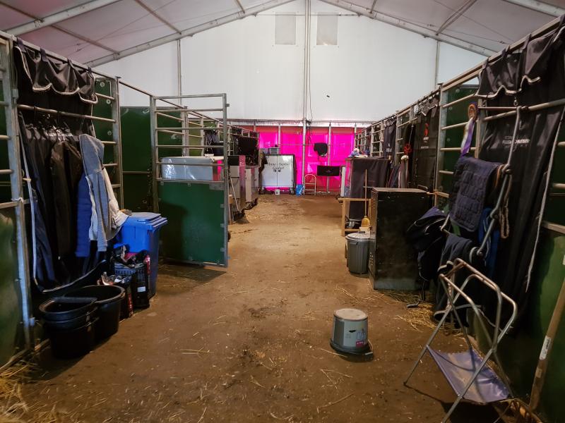 CSI2* YH LIER INDOOR