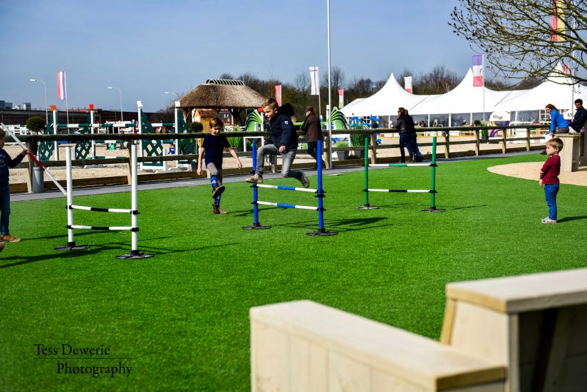 AZELHOF SPRINGTOUR 2017 by Tess Dewerie