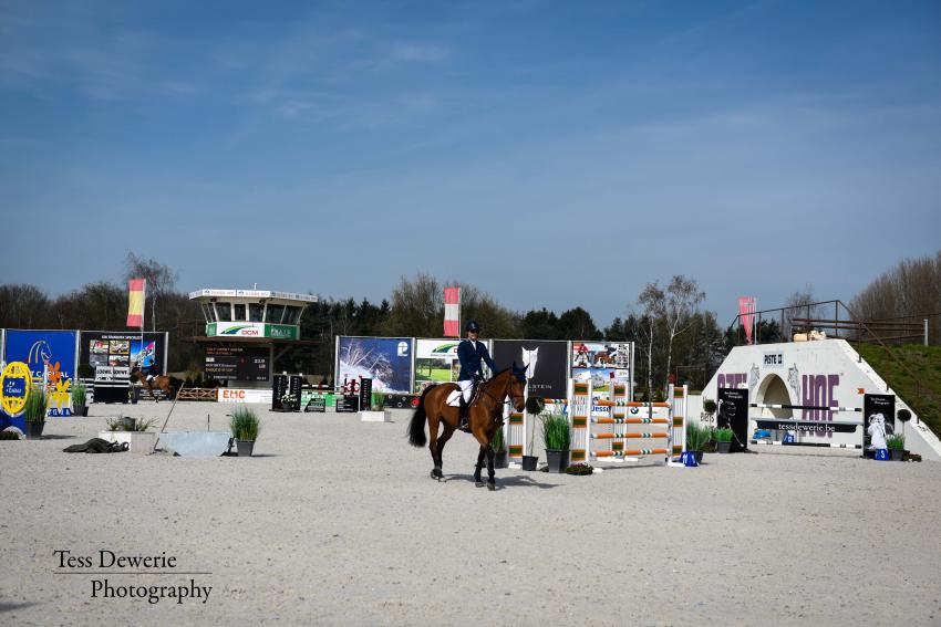 AZELHOF SPRINGTOUR 2017 by Tess Dewerie